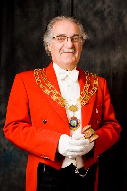 Graham R Thomas